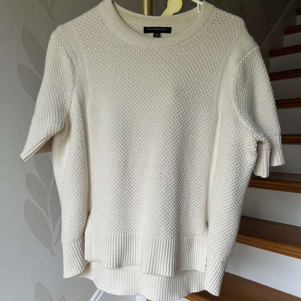 Banana Republic Cream Women's Short Sleeve Sweater